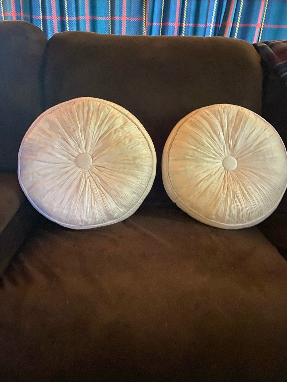 Vintage Ivory Round Button Tufted Accent Pillow Pair